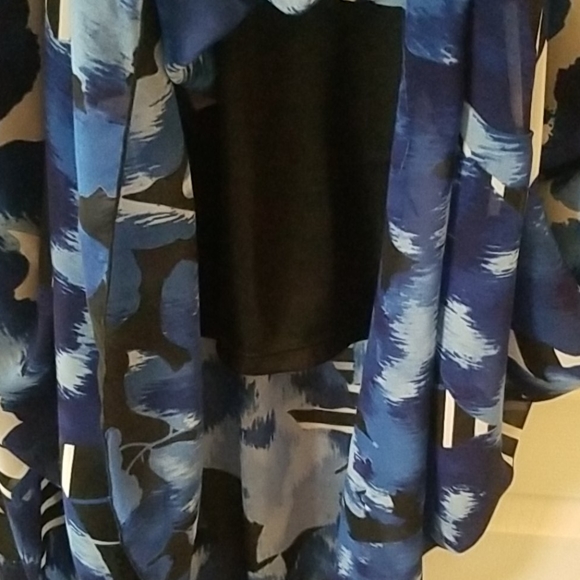 NEW in bag Avon Floor Length Modern Floral Signature Collection Maxi Dress - Picture 4 of 6